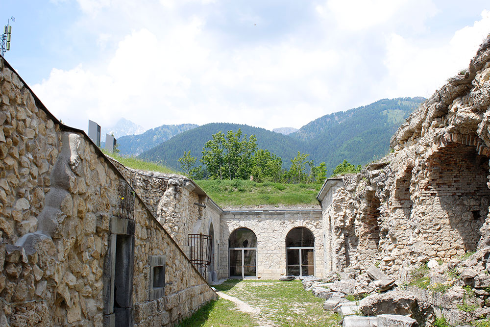 culture and Monte Ricco Fort